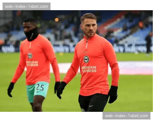 麦卡利斯特赫拉芬贝赫中场配置 红军控球率与拦截能力均衡